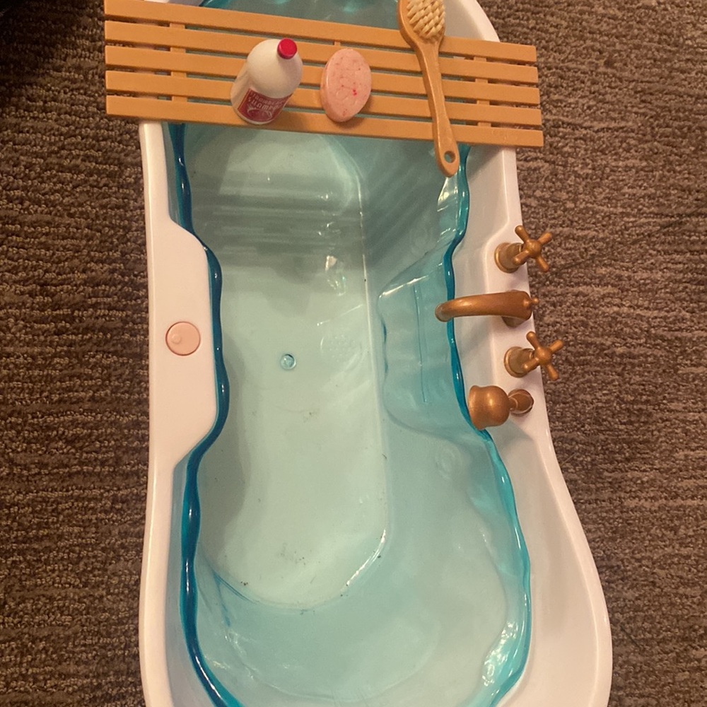 Our Generation Bath & Bubbles Bathtub - Picture 5 of 7